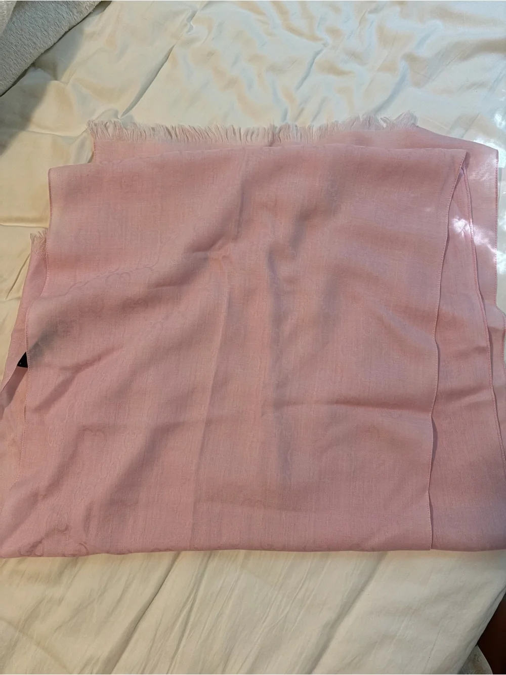 Gucci Logo Jacquard Wool and Silk blend scarf- light pink